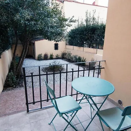 Palazzo Oliveto Florence