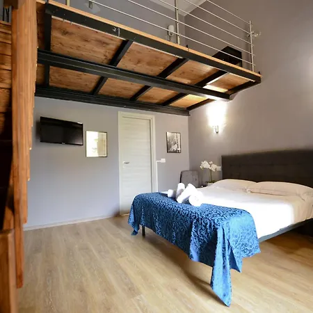 Palazzo Oliveto *
